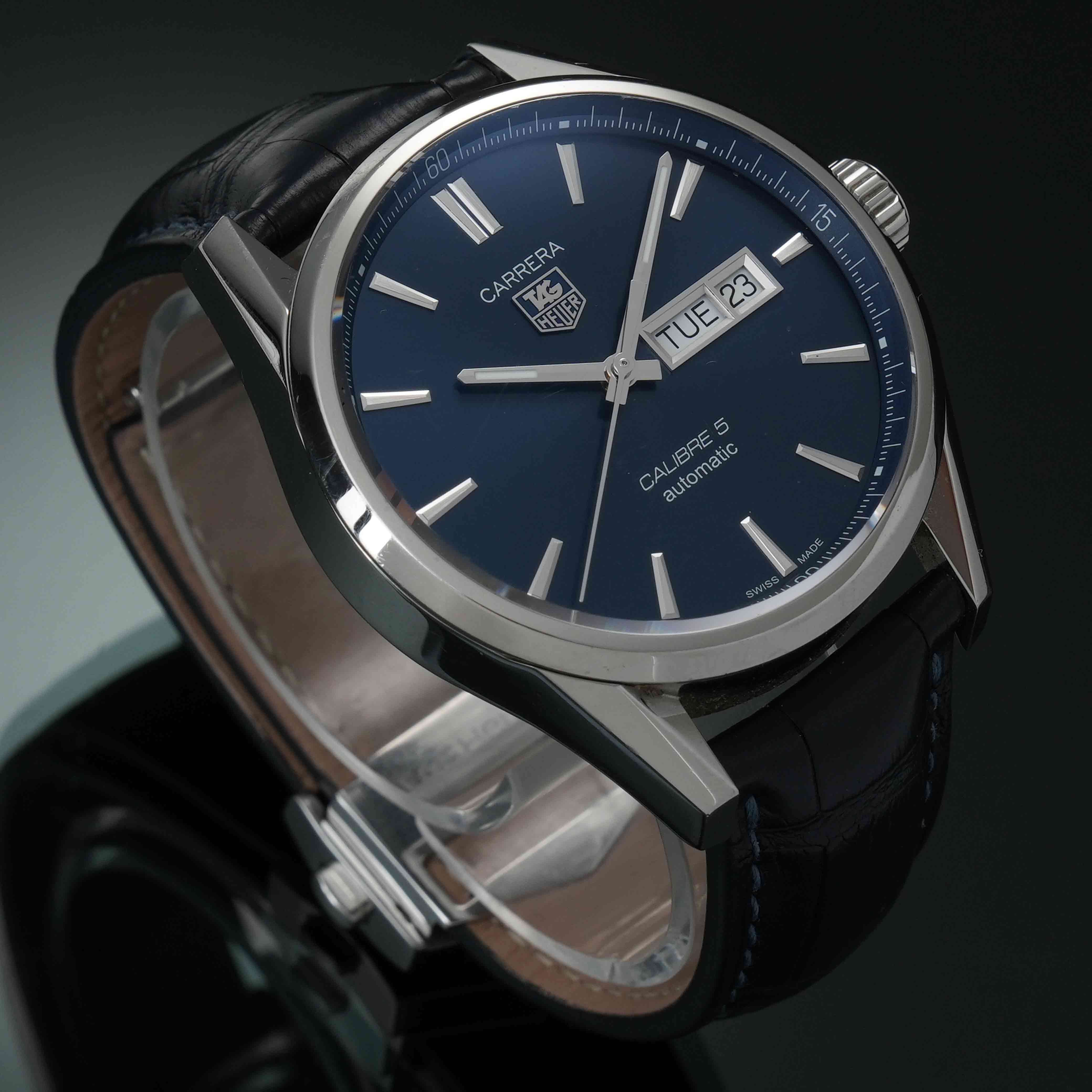 TAG Heuer(USED)태그호이어 까레라 데이데이트 WAR201E